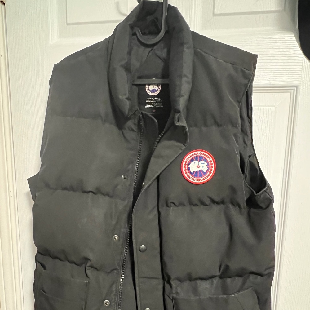 Men’s Canada goose vest